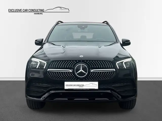 Mercedes-Benz 450 view 2
