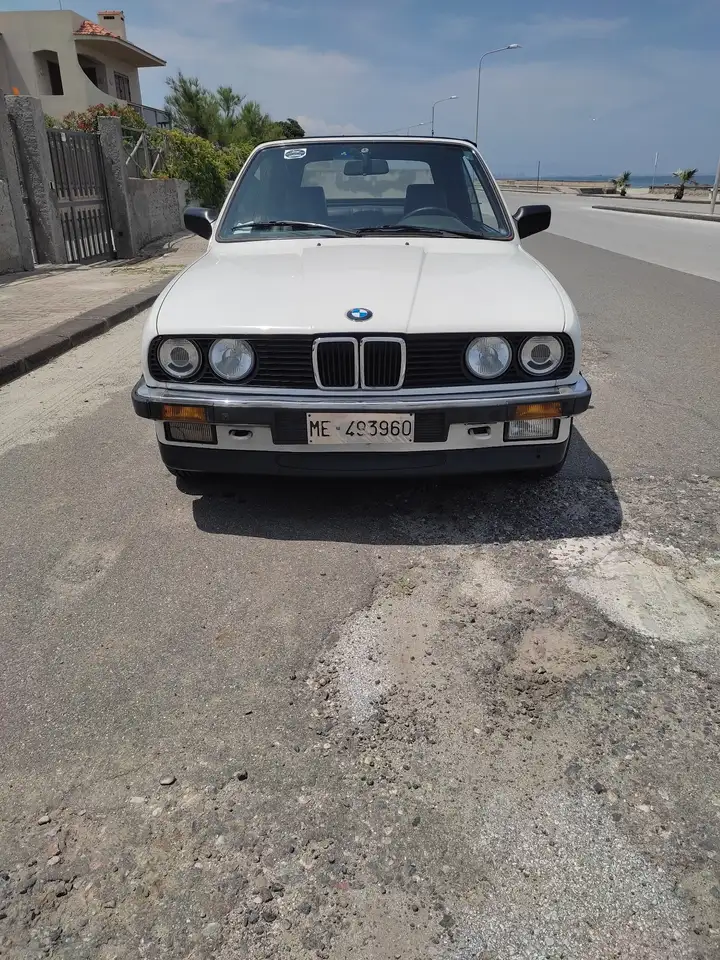 BMW 320i Cabrio L, foto 10