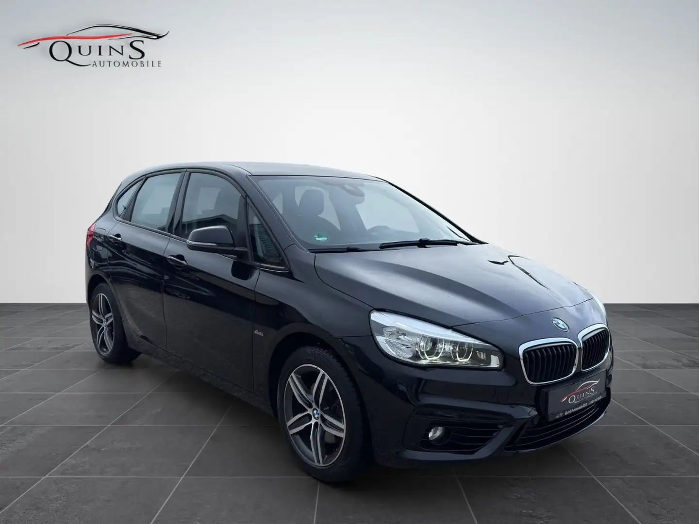BMW 220 Baureihe 2 Active Tourer 220 i Sport Line AHK Noir - 1