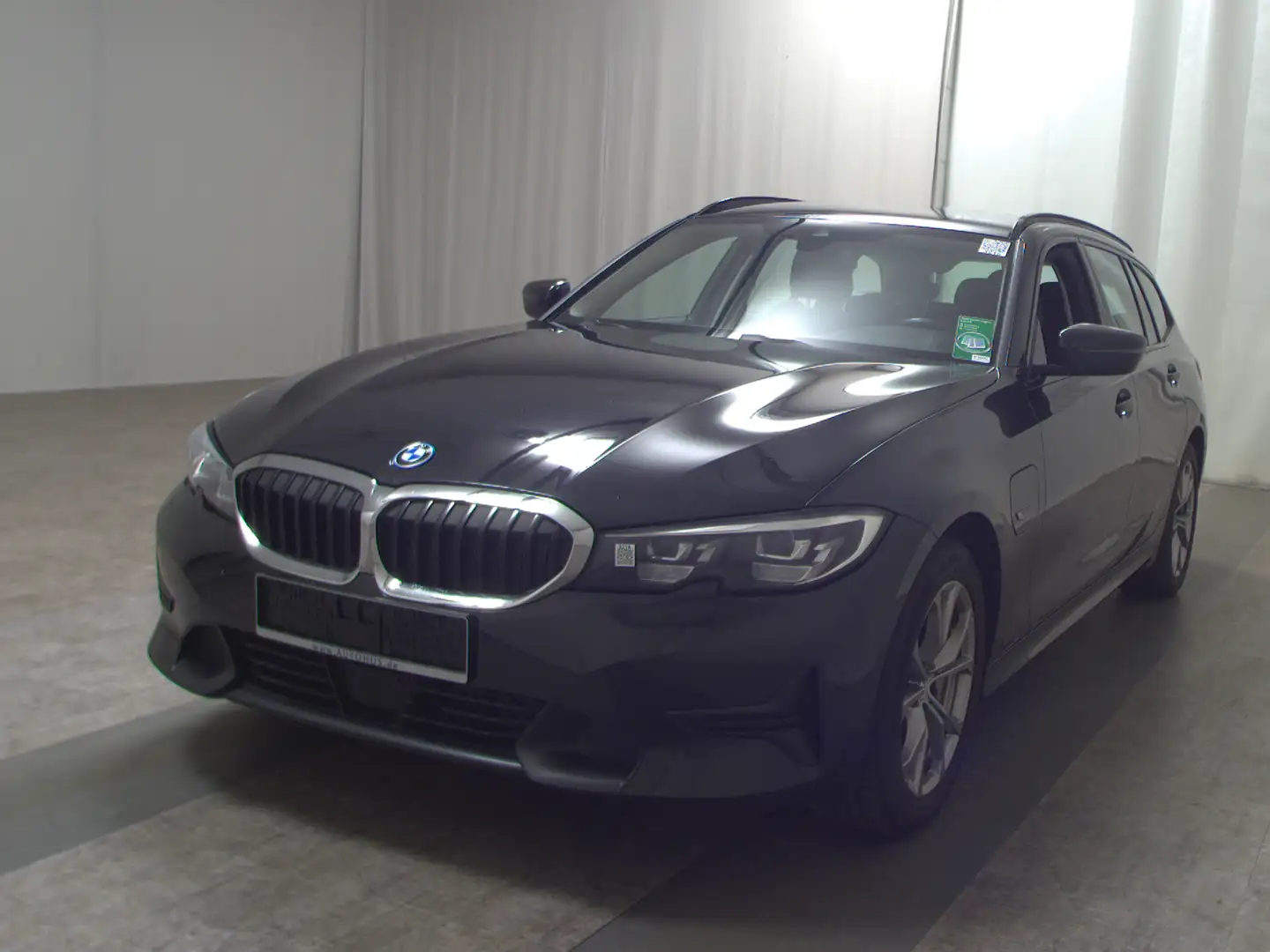 BMW 330 e Touring Sport-Line Navi LED LC Prof. Hifi Nero - 2