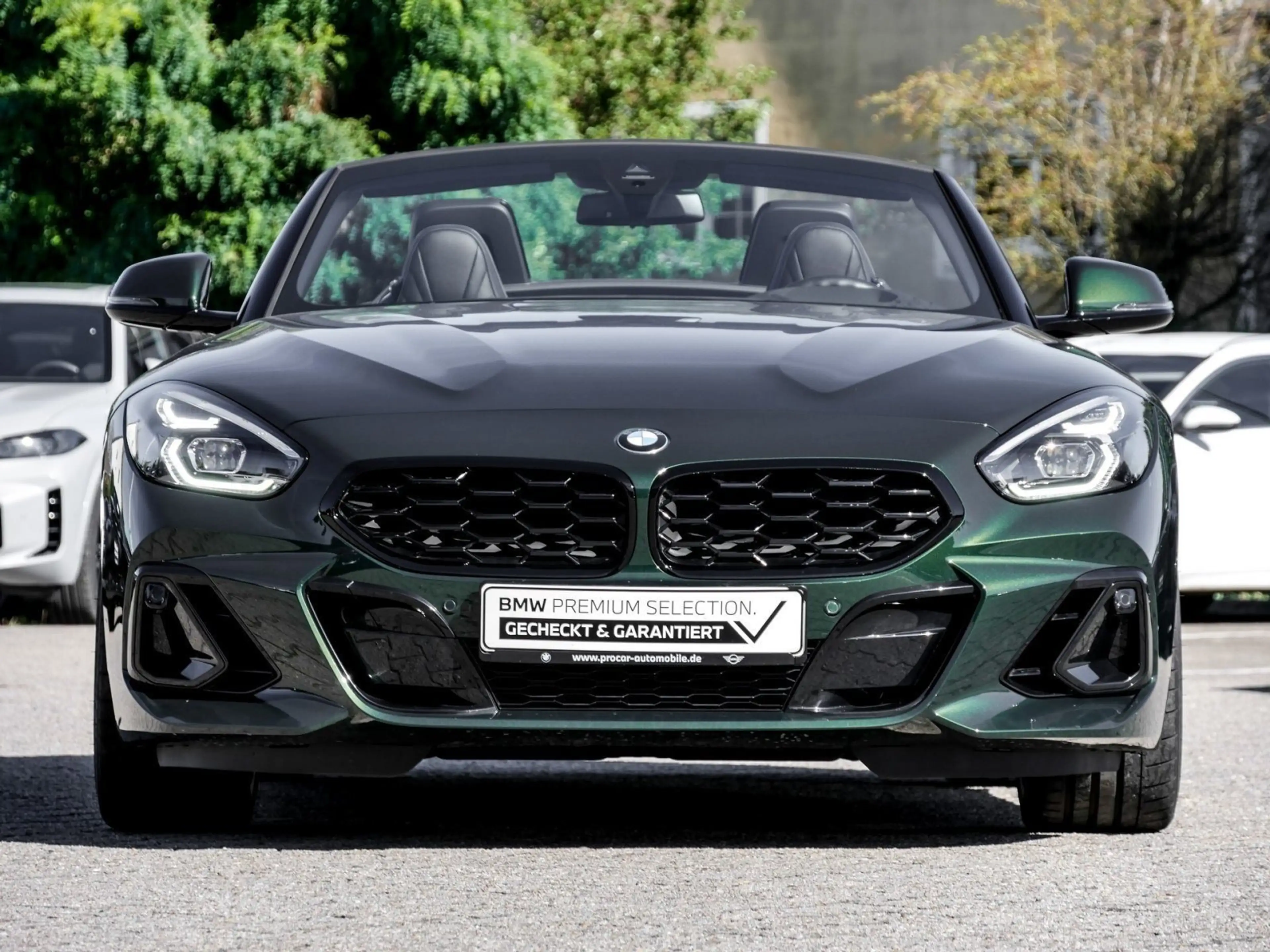 BMW Z4 sDrive20i — photo 3