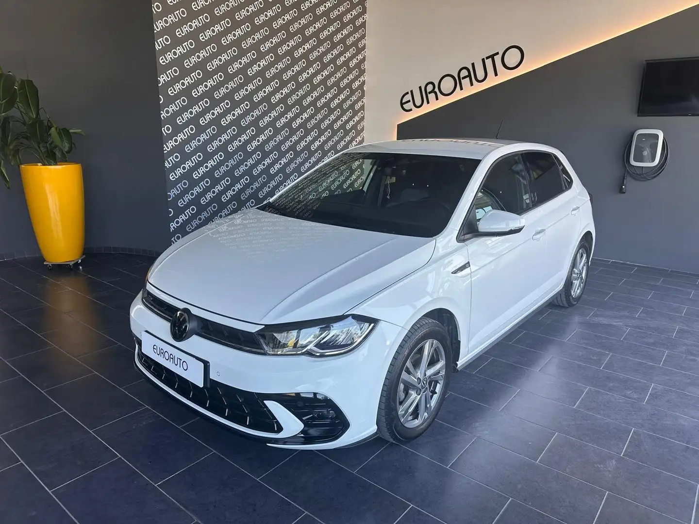 Volkswagen Polo Polo VI 2022 1.0 tsi R-Line 95cv #CONTO VENDITA# Bianco - 1