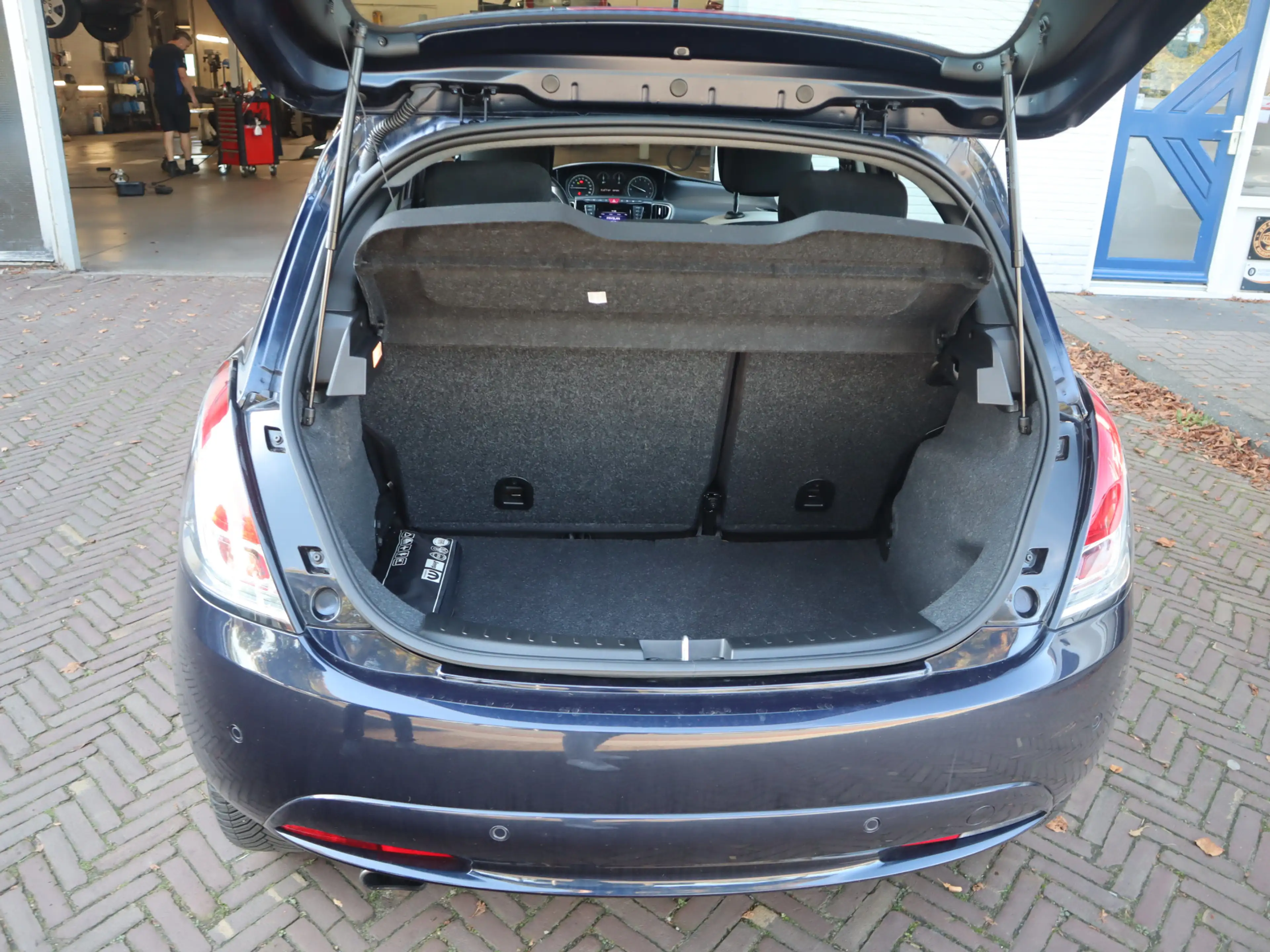 Lancia Ypsilon 1.2 Opening Edition / Navi / Cruise / Eerste eigen — photo 16