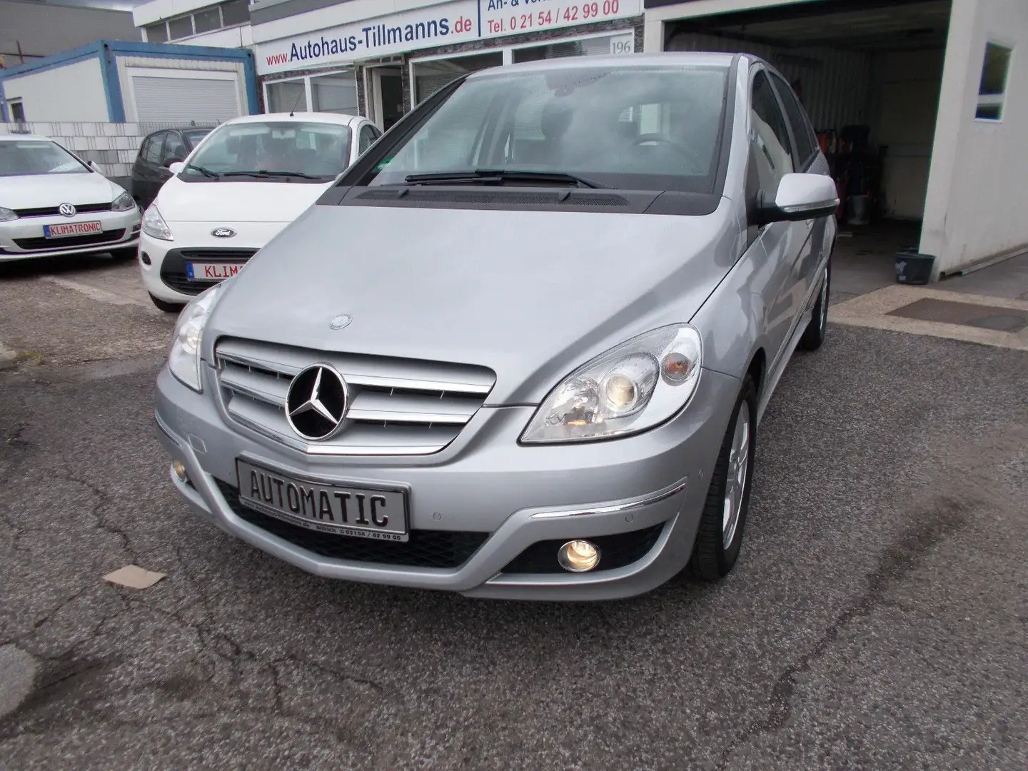 Mercedes-Benz B 170 /B 180 PDC,AHK,Automatic Silber - 1