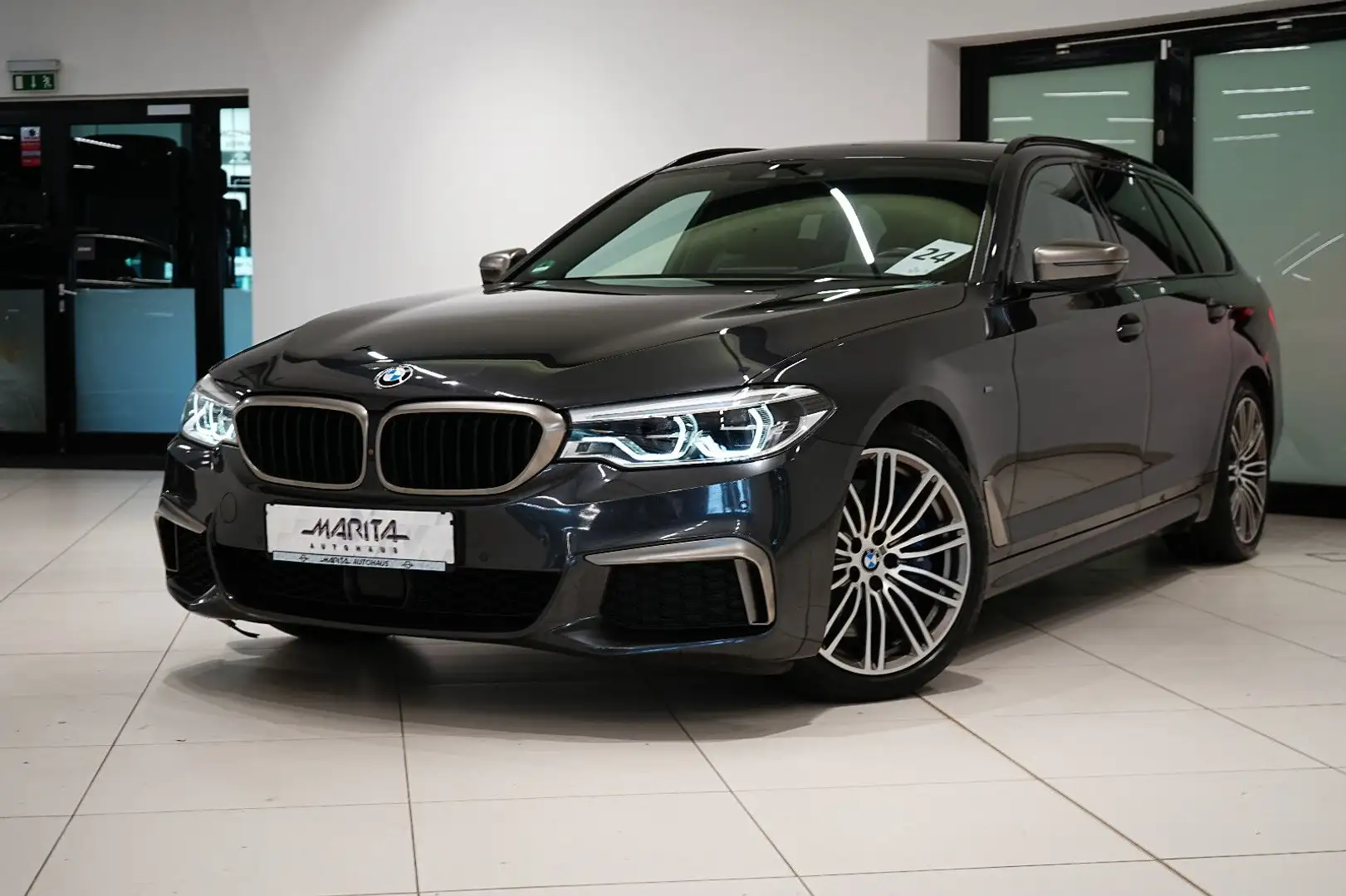 BMW 550 d|M-PAKET|ACC|HUD|SOFT|360°|PANO|MEMORY|H&K| Gris - 1