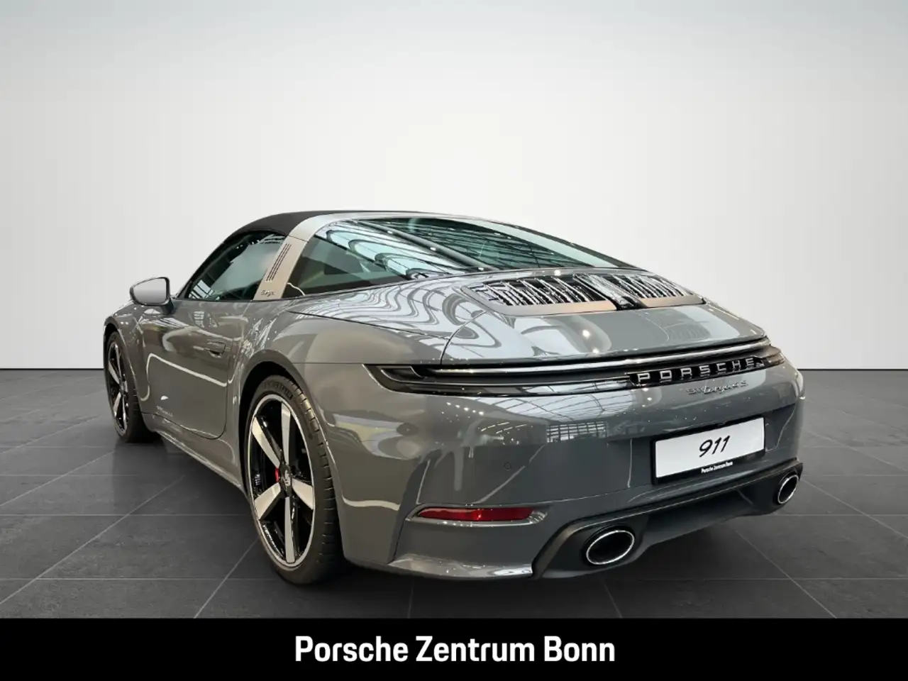 Porsche 992 911 Targa 4S BOSE Sitzbelüftung 21-Zoll 7
