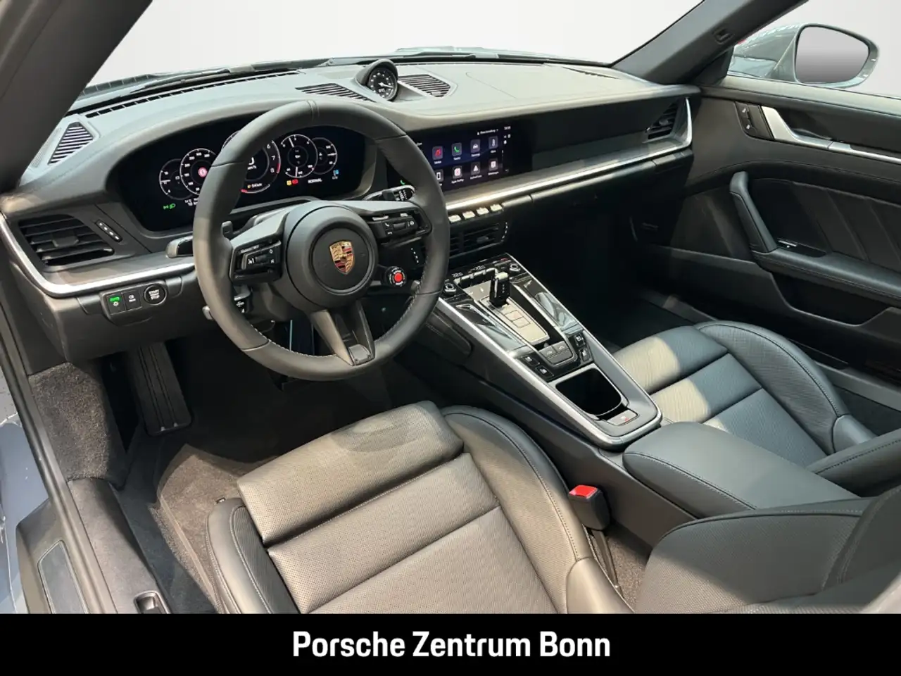 Porsche 992 911 Targa 4S BOSE Sitzbelüftung 21-Zoll 14