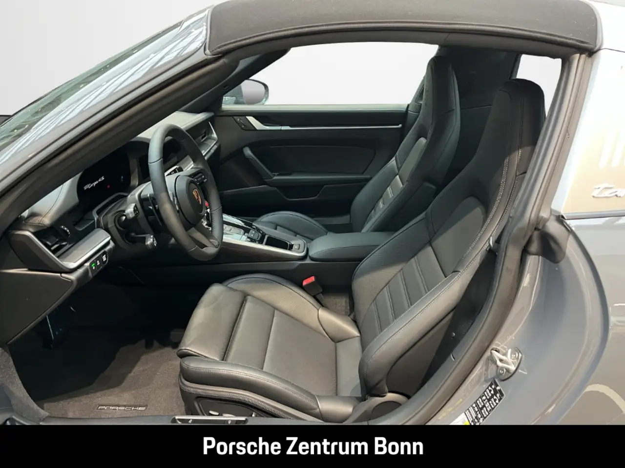 Porsche 992 911 Targa 4S BOSE Sitzbelüftung 21-Zoll 9