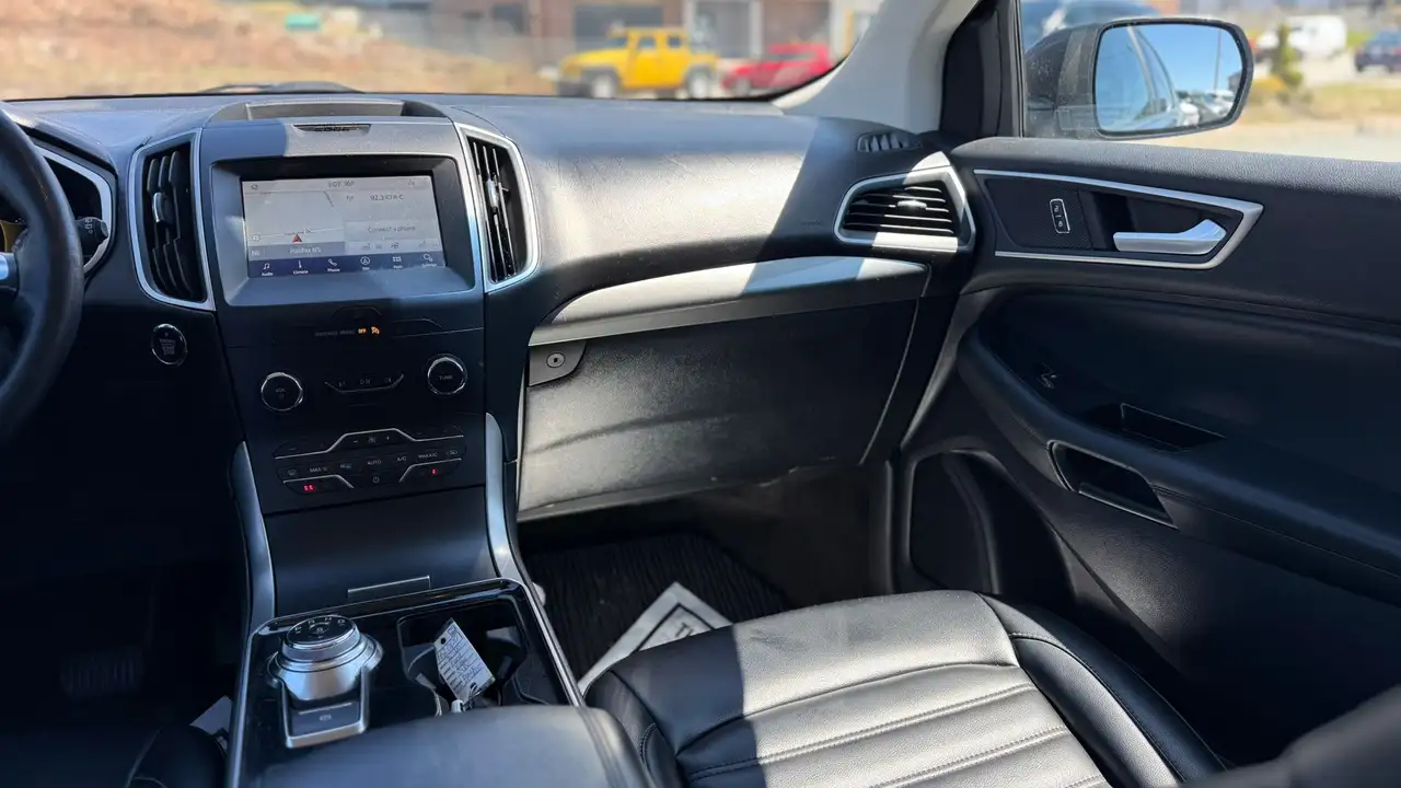 Ford Edge photo Ford Edge