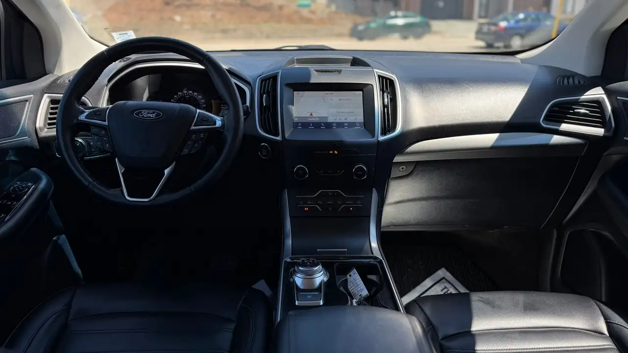 Ford Edge photo Ford Edge
