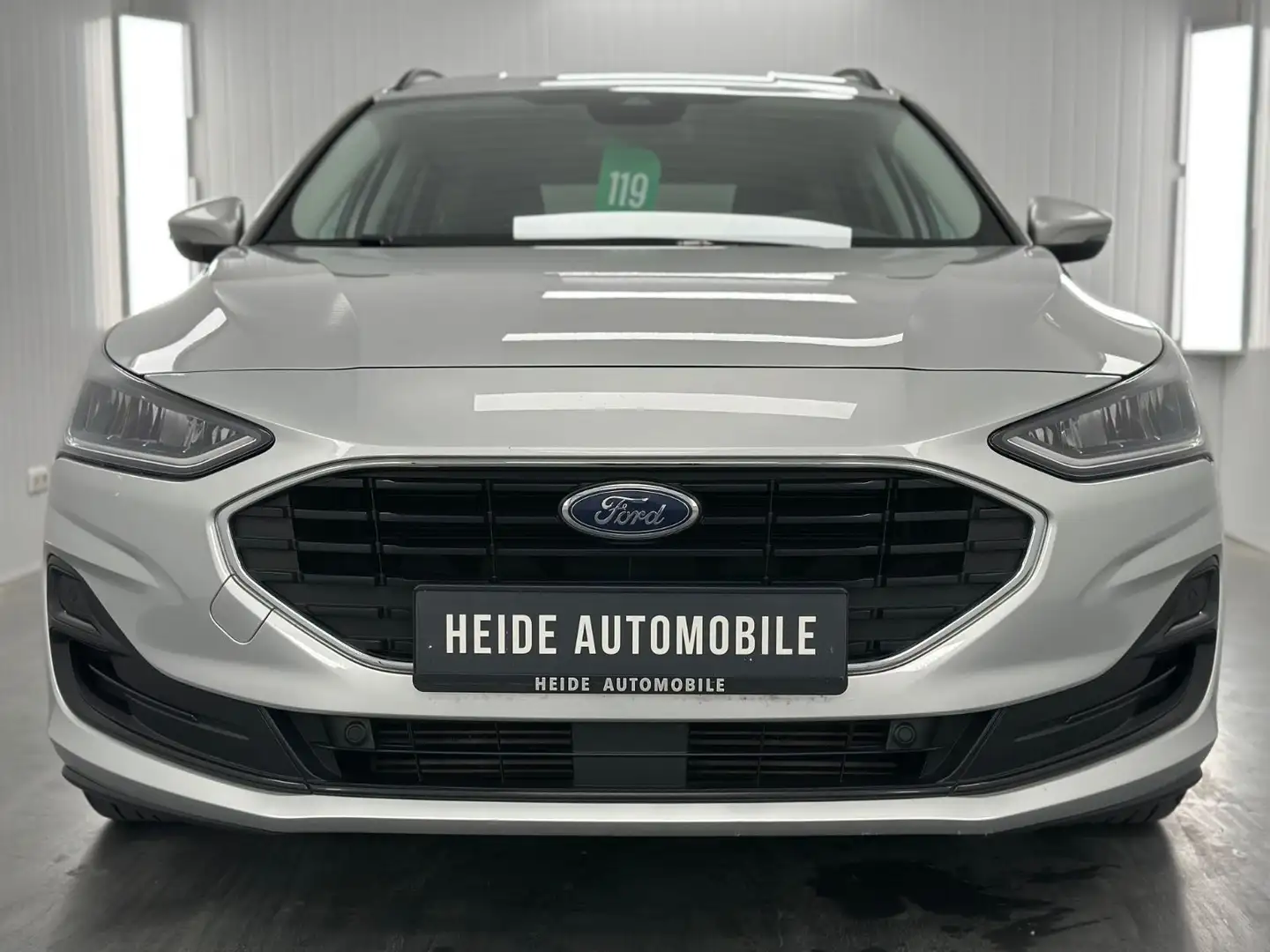 Ford Focus Turnier Cool & Connect Carplay/Android LED Silber - 2