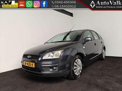 Ford Focus 1.6-16V Ghia Automaat!