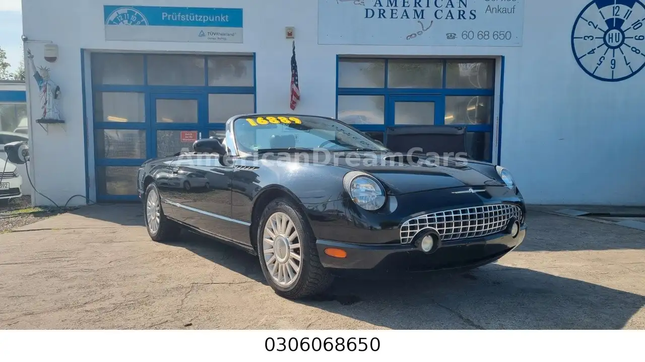 Ford Thunderbird