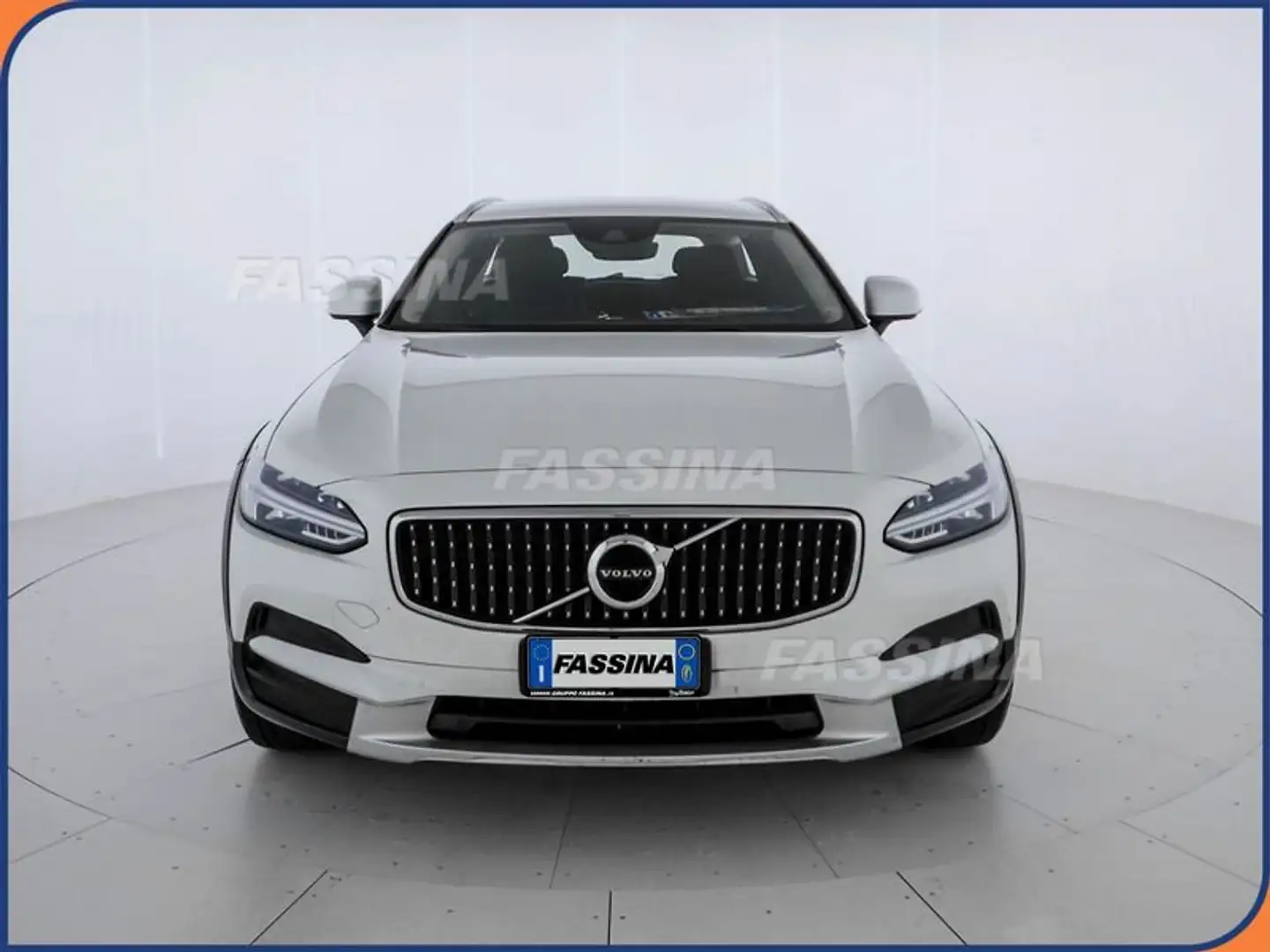 Volvo V90 Cross Country D4 AWD Geartronic Pro MY19 Bianco - 2