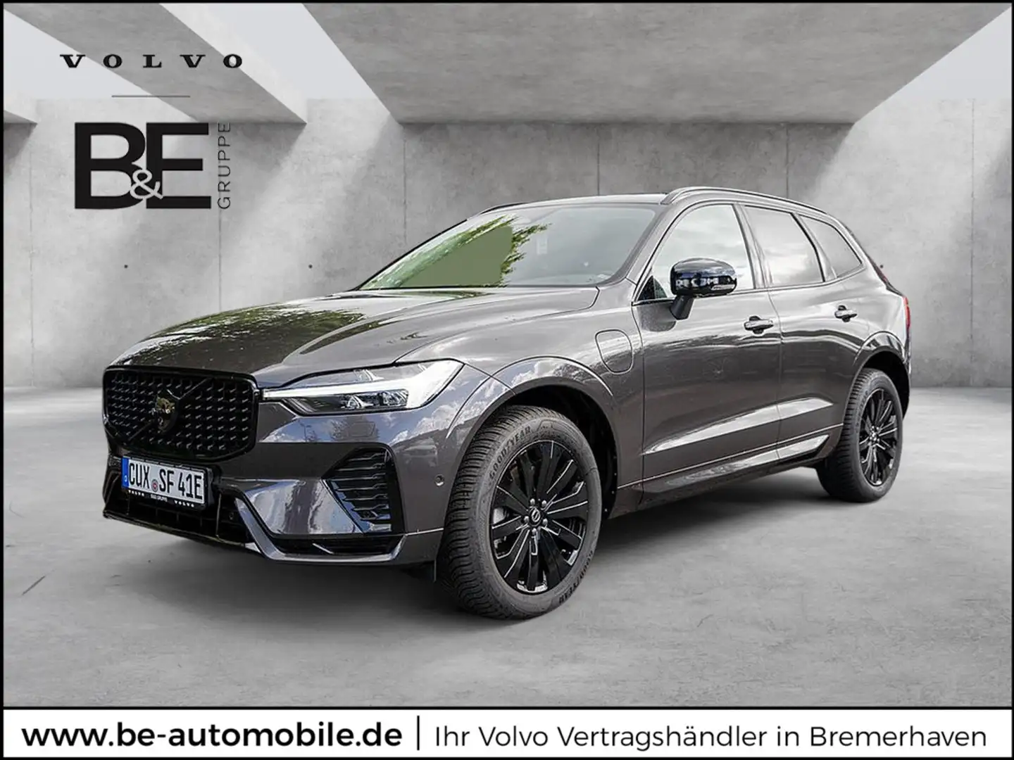 Volvo XC60 T6 Plus Dark Recharge AWD GJR PANO 360° Grau - 1