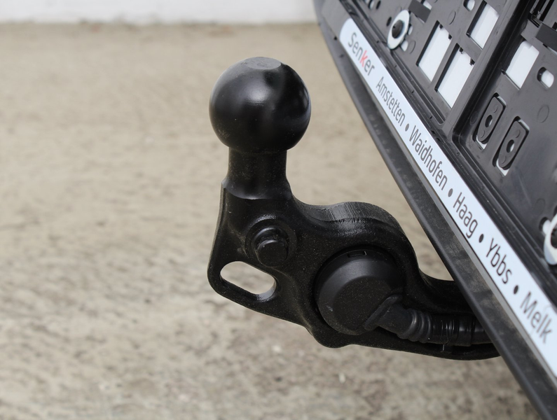 SEAT Leon Style Edition 1.5 eTSI DSG — photo 13