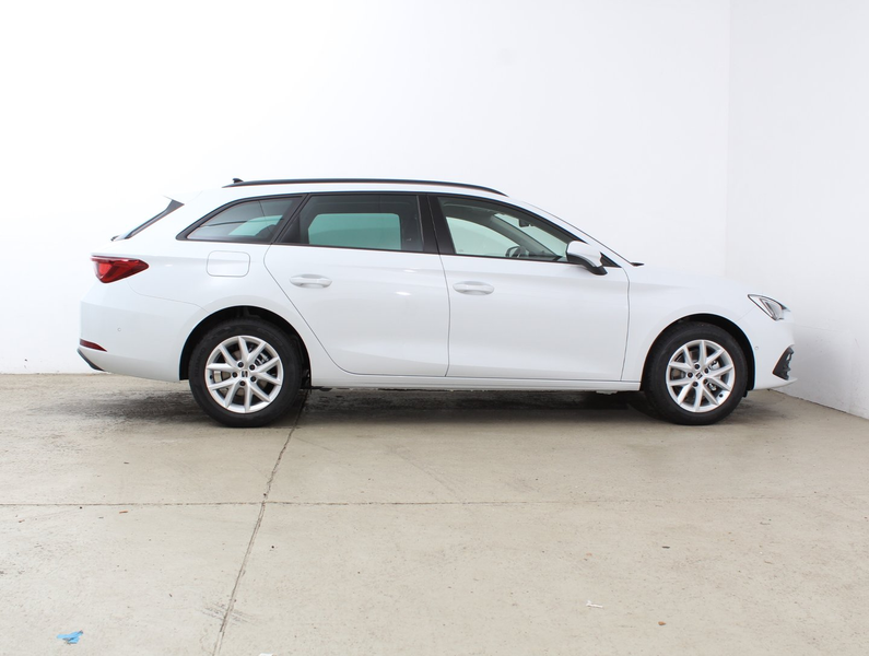 SEAT Leon Style Edition 1.5 eTSI DSG — photo 3