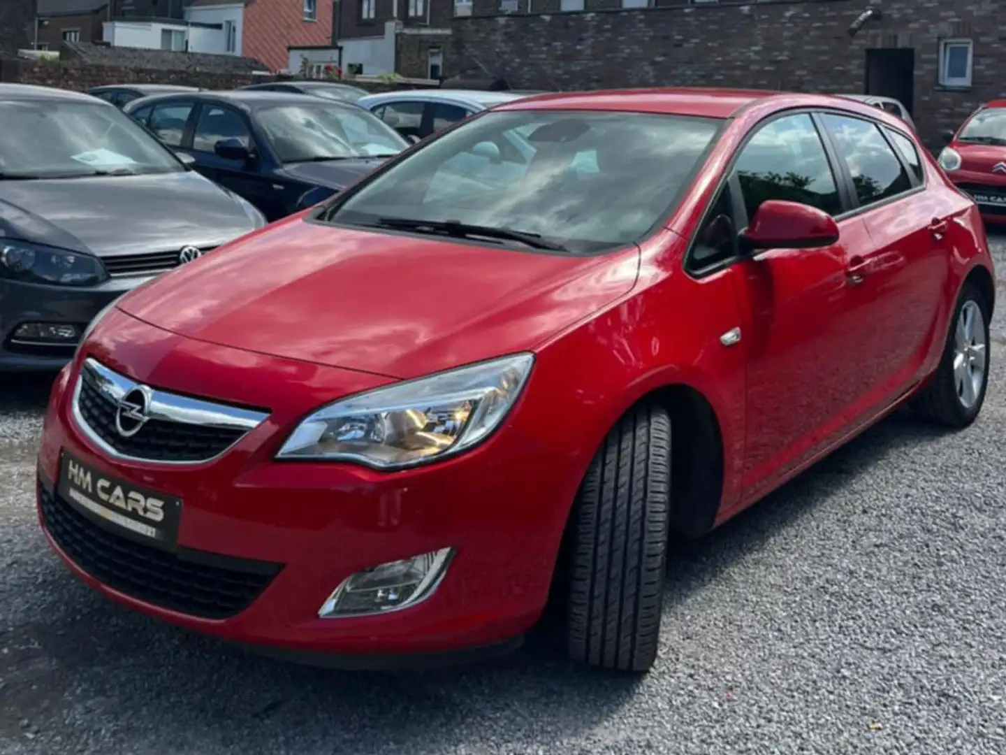 Opel Astra 1.4 Turbo Enjoy Rot - 2