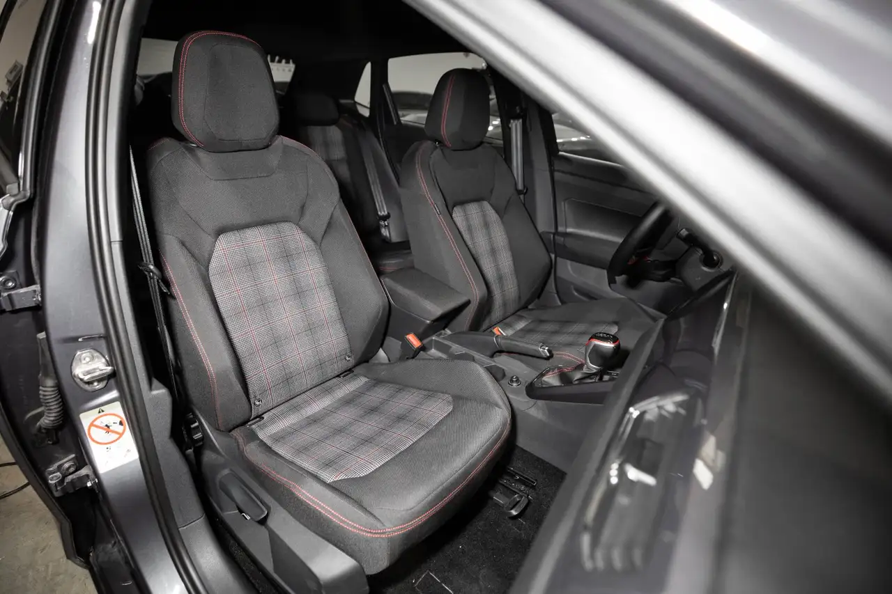 Volkswagen Polo GTI — photo 18