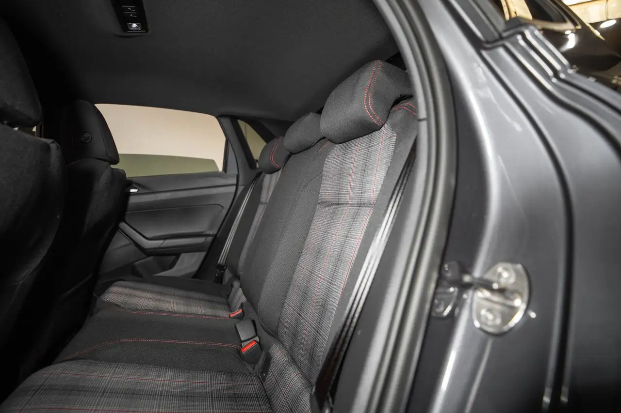 Volkswagen Polo GTI — photo 48