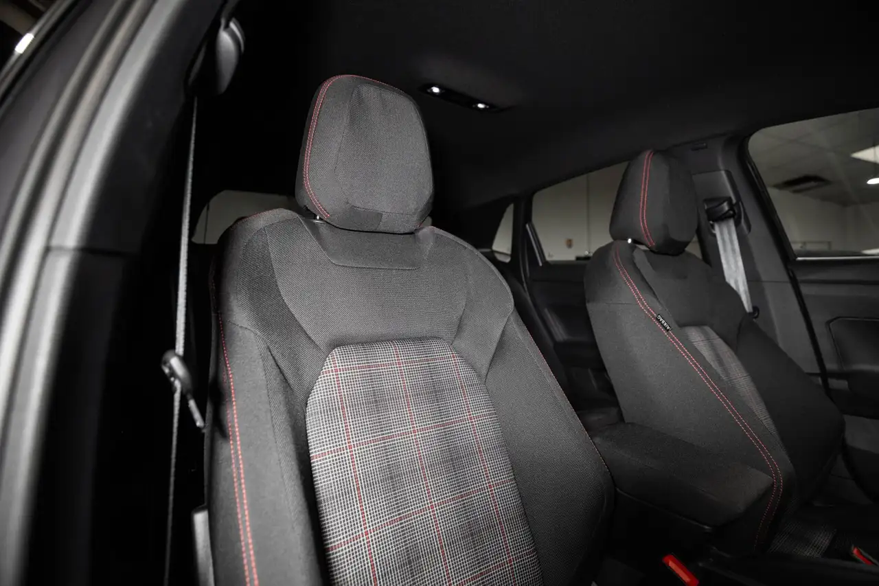Volkswagen Polo GTI — photo 19