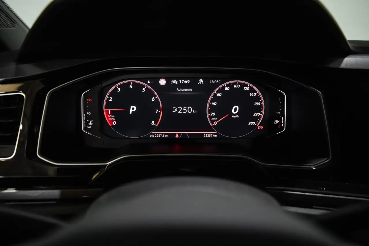 Volkswagen Polo GTI — photo 32
