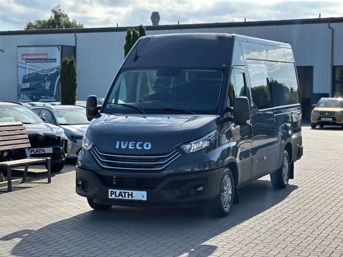 Iveco Daily H2 35-210 Сірий - 2