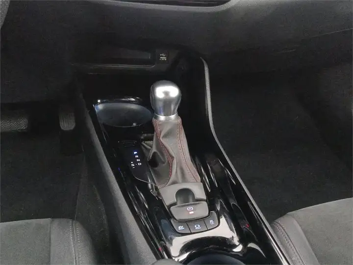 Toyota C-HR 180H GR SPORT 2022, foto 20