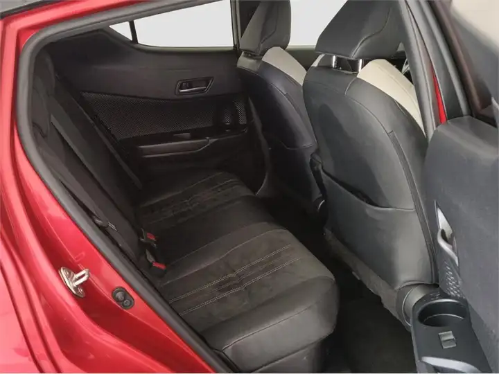 Toyota C-HR 180H GR SPORT 2022, foto 7