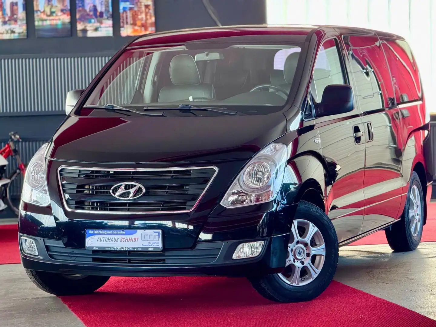 Hyundai H-1 Travel Comfort Leder Navi Automatik Kamera Schwarz - 1