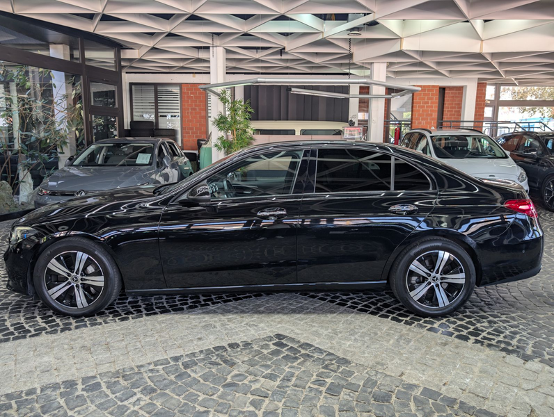 Mercedes-Benz C 220 d Limo MBUX LEDER LED AMBI ACC APP 4x SHZ — photo 5