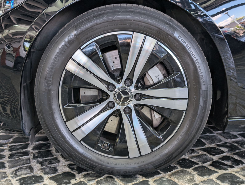 Mercedes-Benz C 220 d Limo MBUX LEDER LED AMBI ACC APP 4x SHZ — photo 11