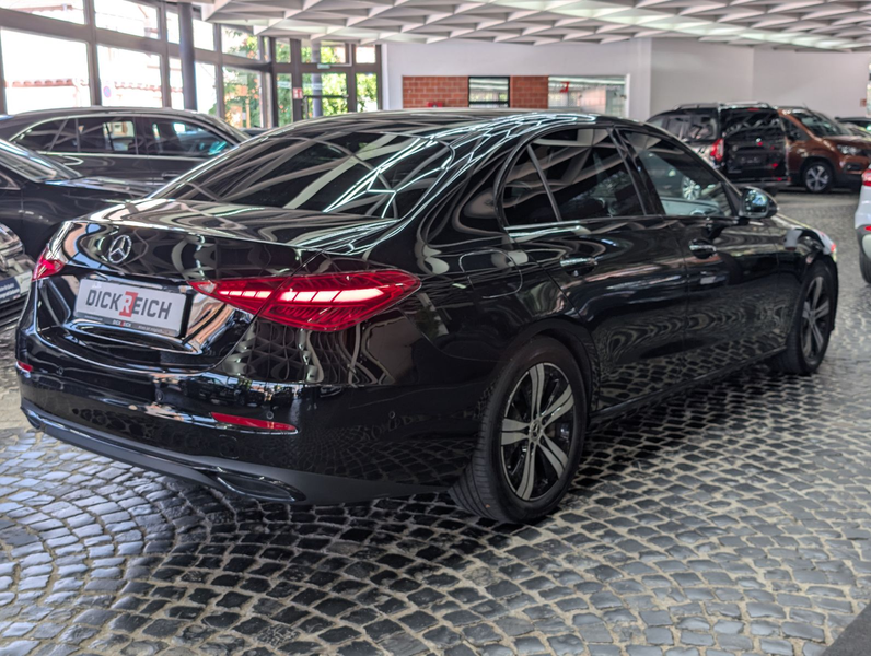 Mercedes-Benz C 220 d Limo MBUX LEDER LED AMBI ACC APP 4x SHZ — photo 8