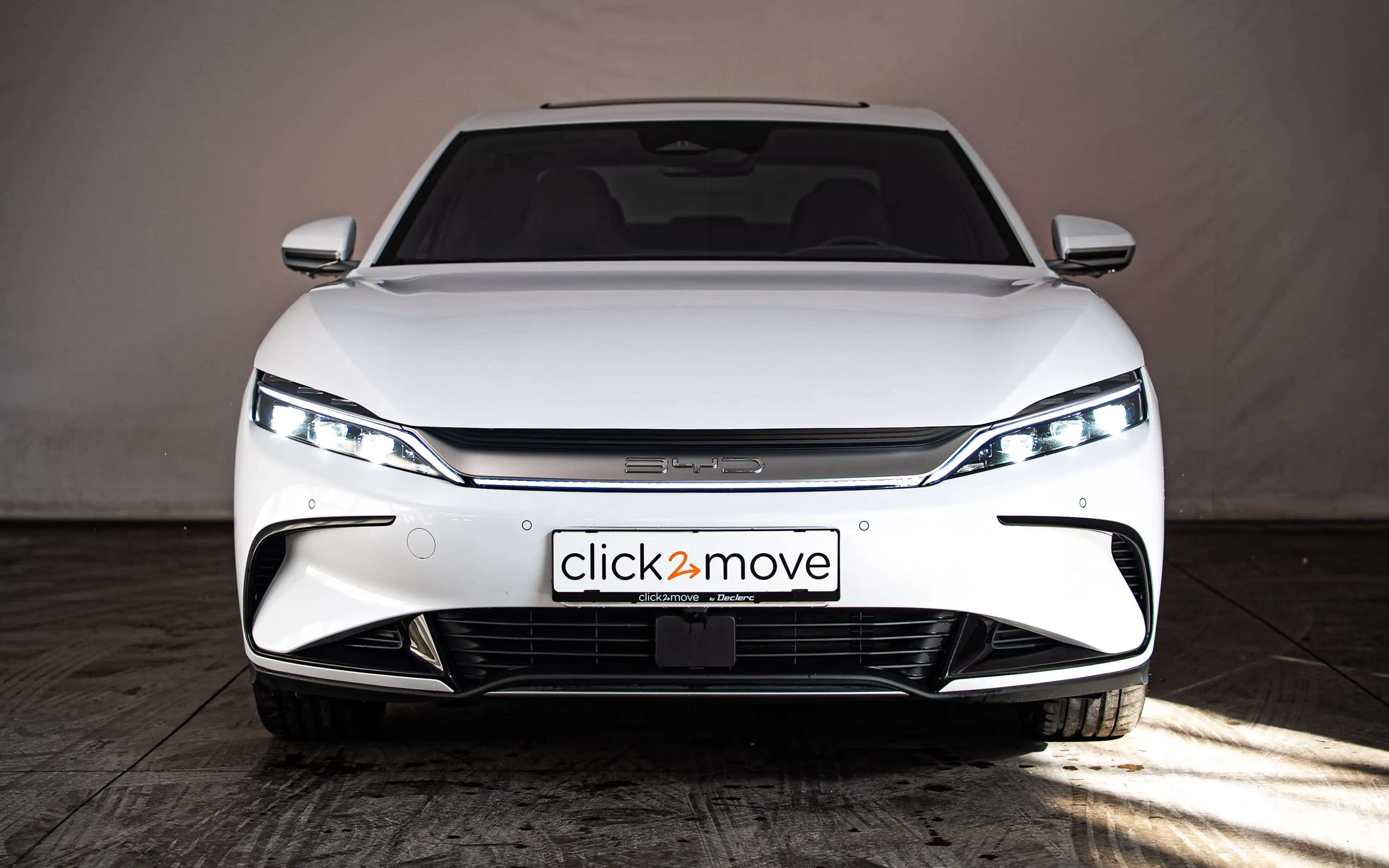BYD Han Han 85.4 kWh Executive AWD — photo 3