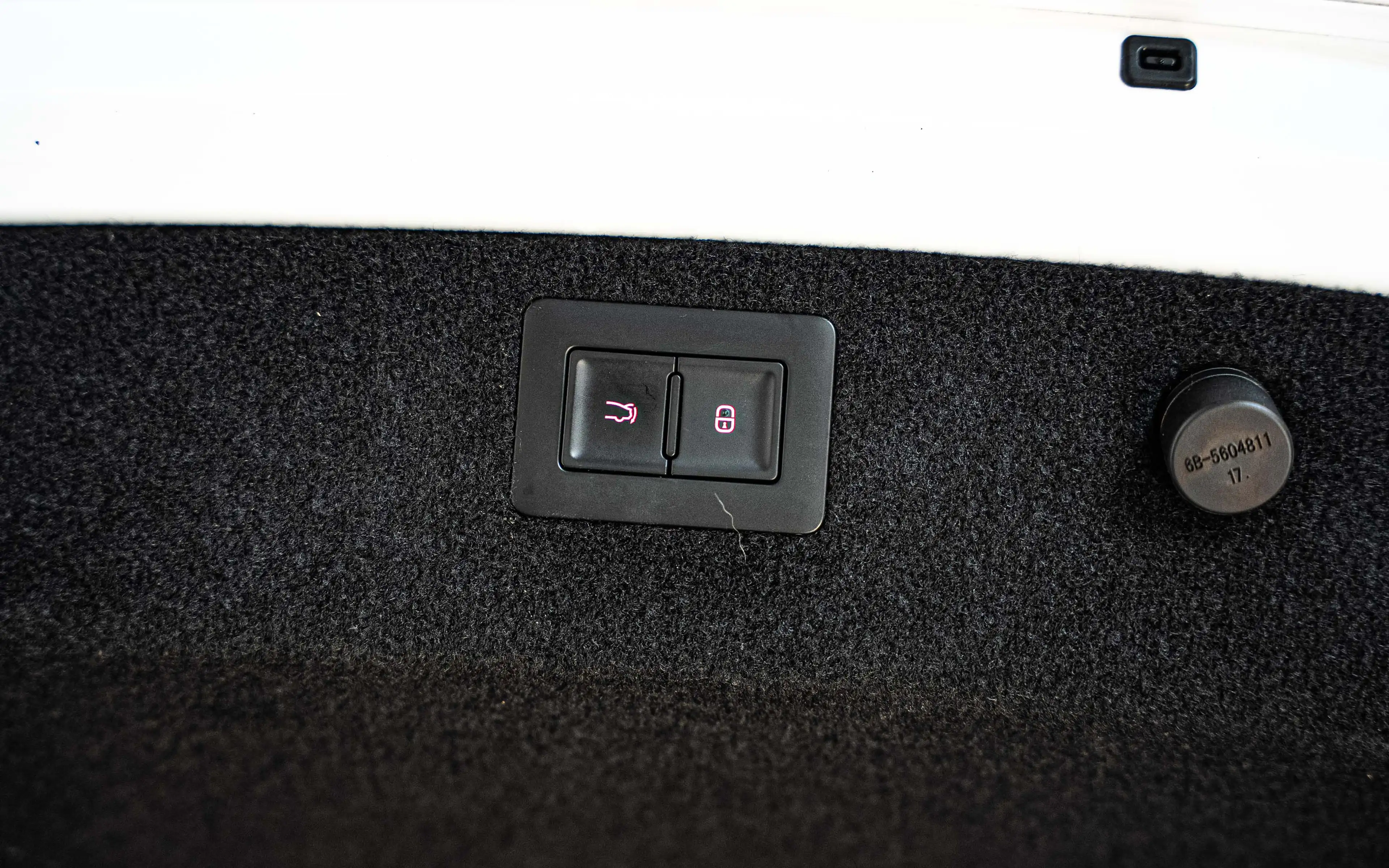 BYD Han Han 85.4 kWh Executive AWD — photo 7
