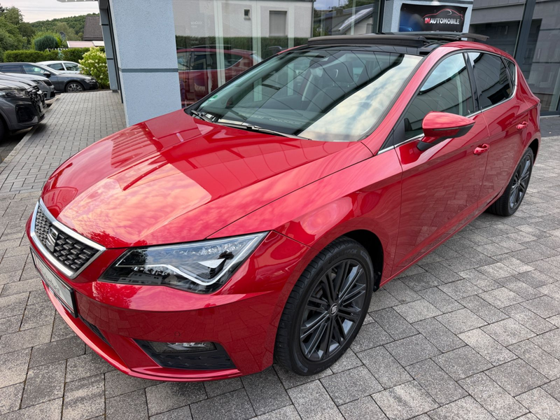 SEAT Leon 1.5 TSI Xcellence Automatik*Panorama*AHK* — photo 3