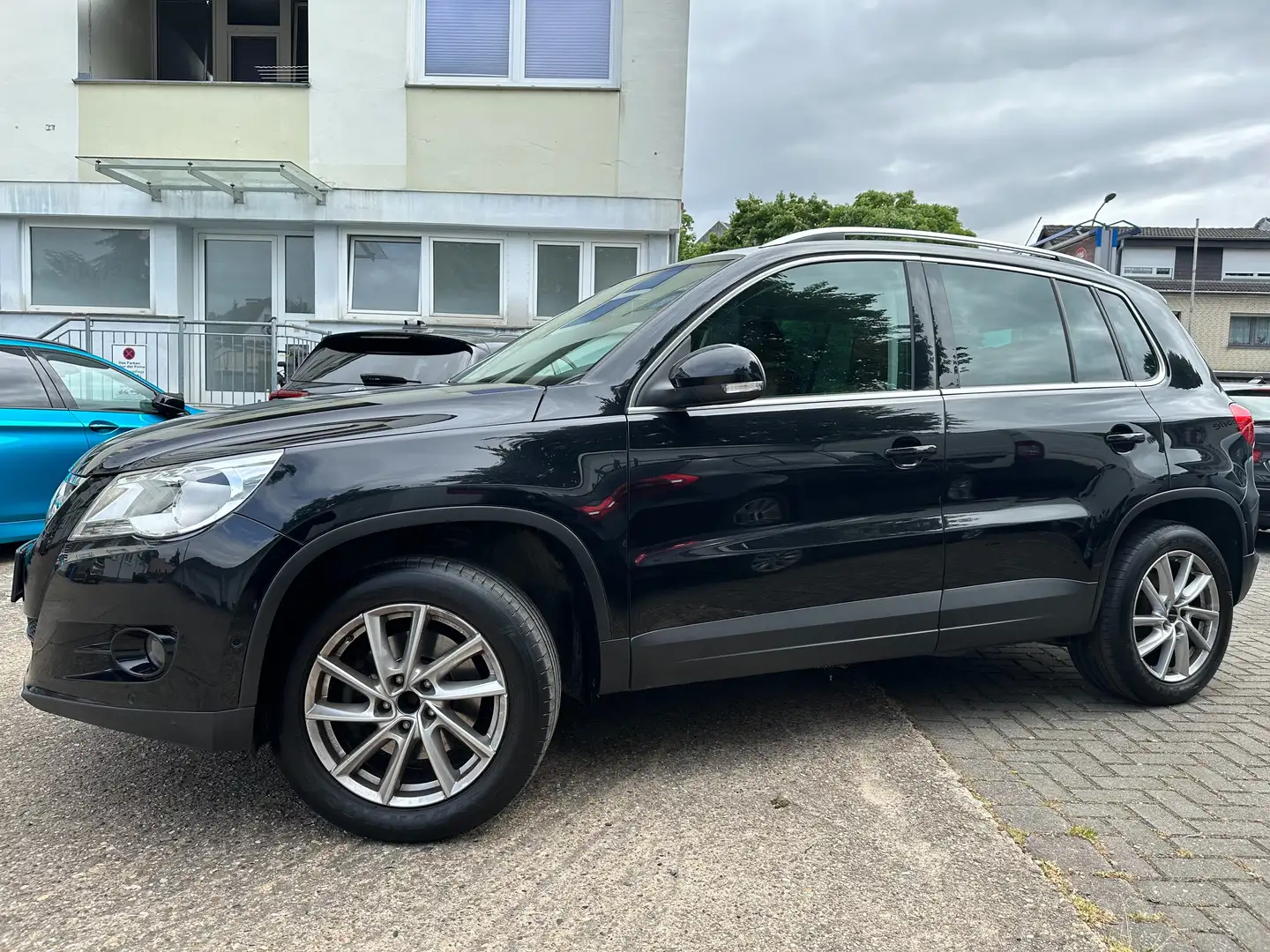 Volkswagen Tiguan 2.0 TDI 4Motion DSG - 1.Hand - Leder Schwarz - 2