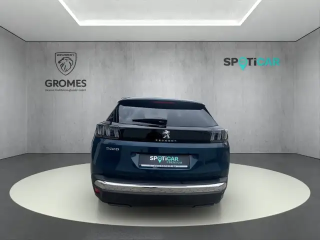 Peugeot 3008 view 4