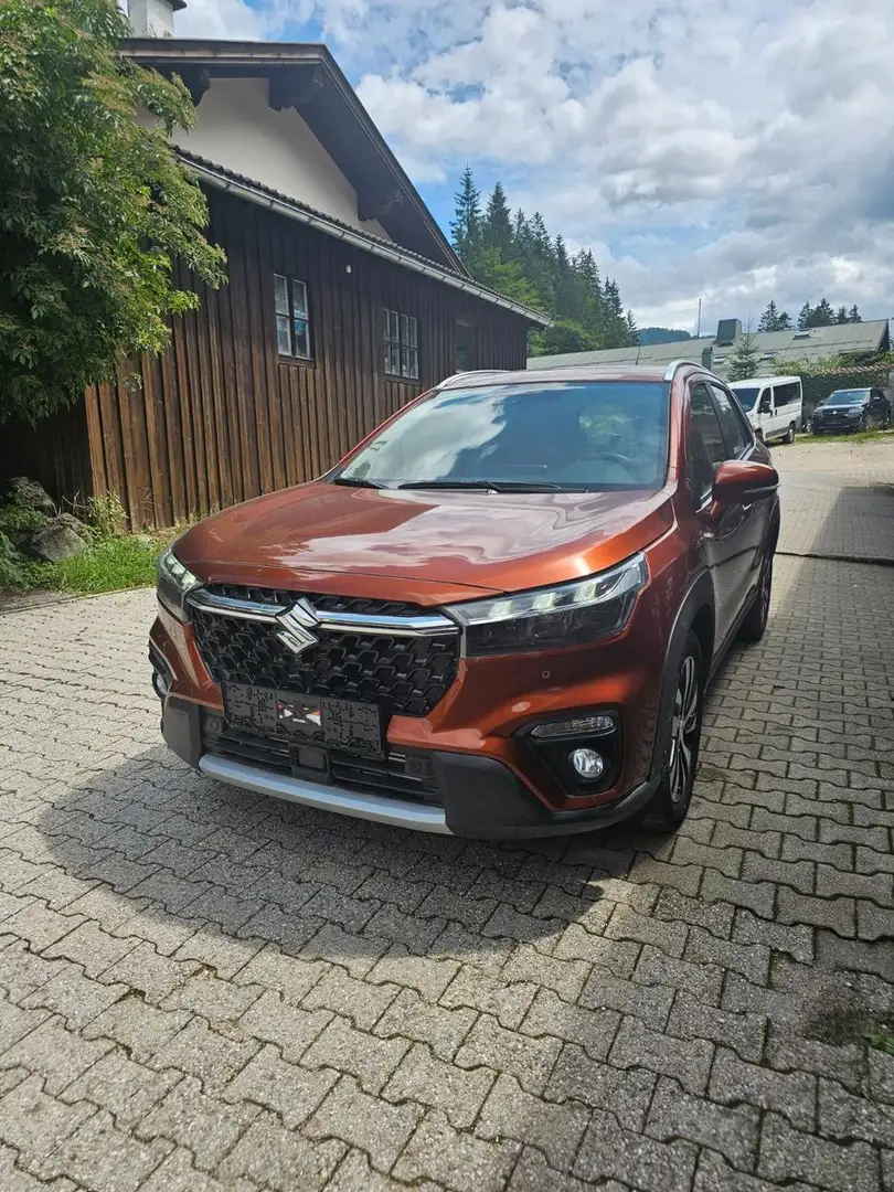 Suzuki S-Cross Comfort+ Hybrid ALLGRIP Anhängerkupplung Brun - 2