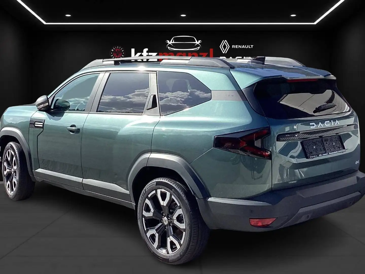Dacia Bigster Bigster Journey Hybrid 150 mHev 4x4 Journey Grün - 2