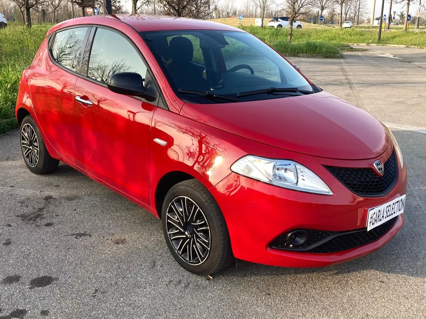 Lancia Ypsilon Ypsilon 1.0 firefly hybrid Gold s Rouge - 2
