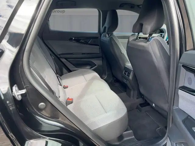 Renault Austral view 9
