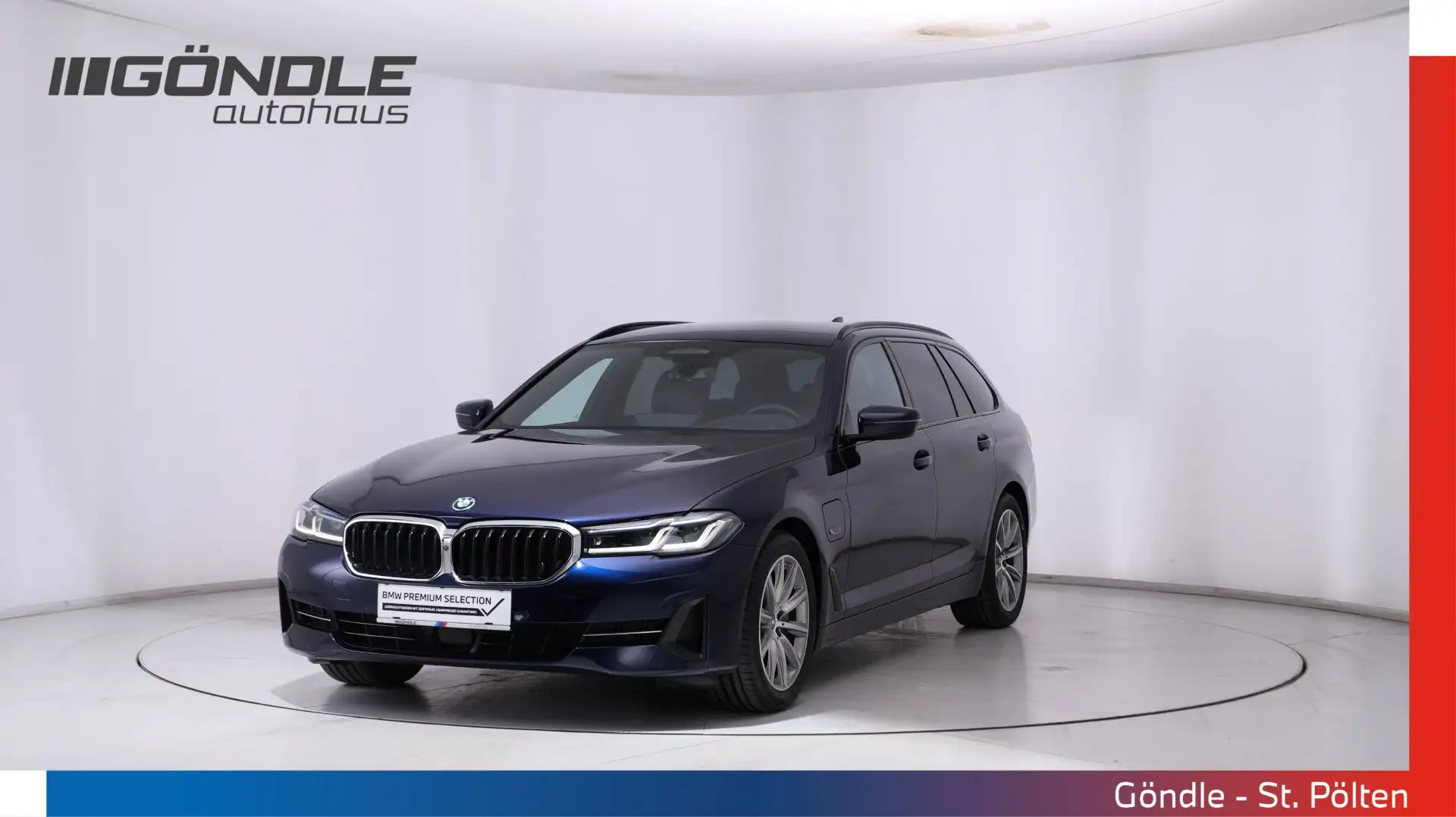 BMW 530 e xDrive Touring Blau - 1