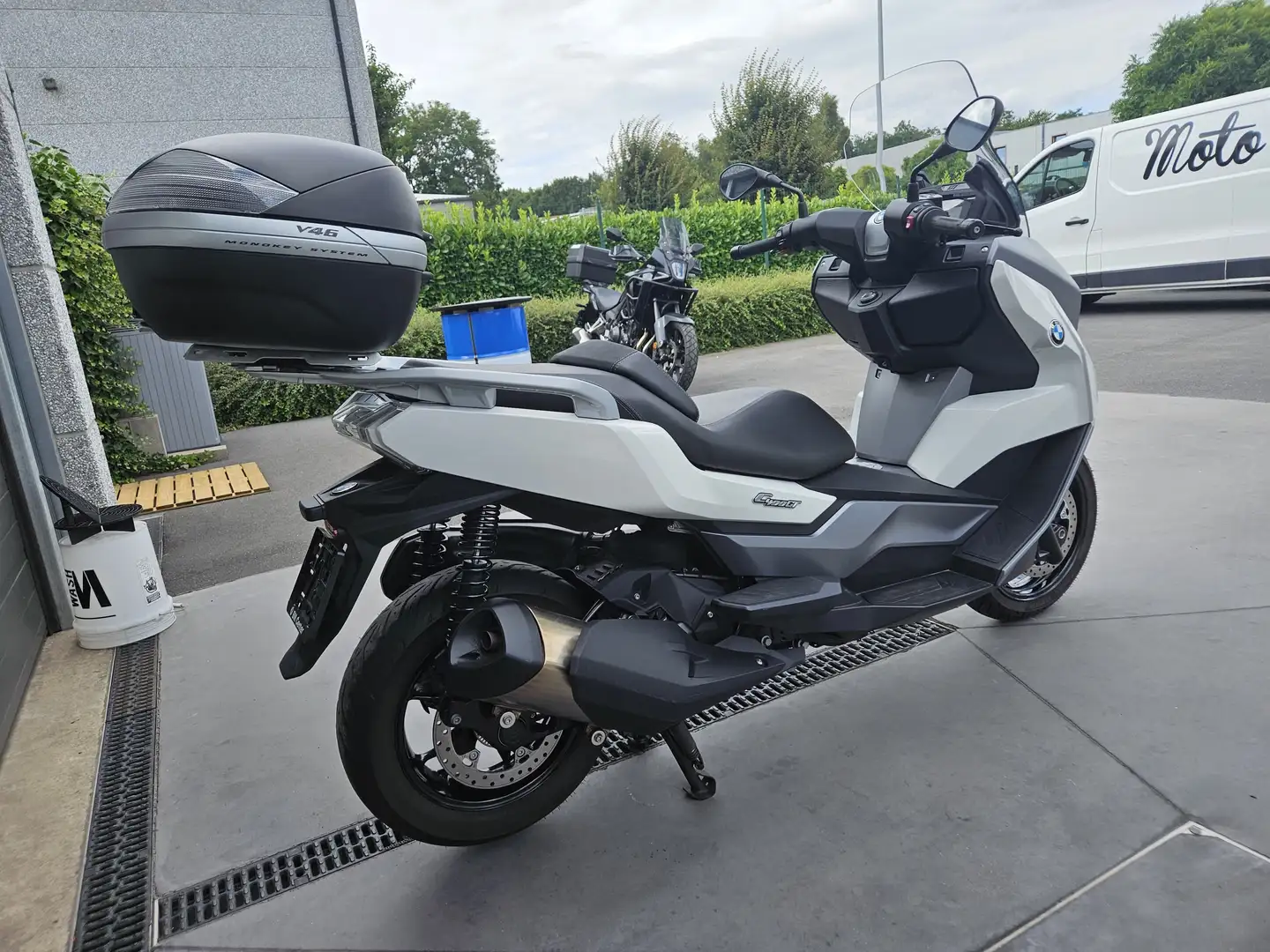 BMW C 400 GT Blanc - 2