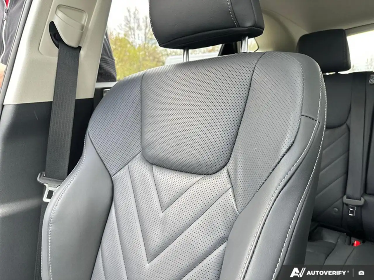 Lexus NX снимка Lexus NX