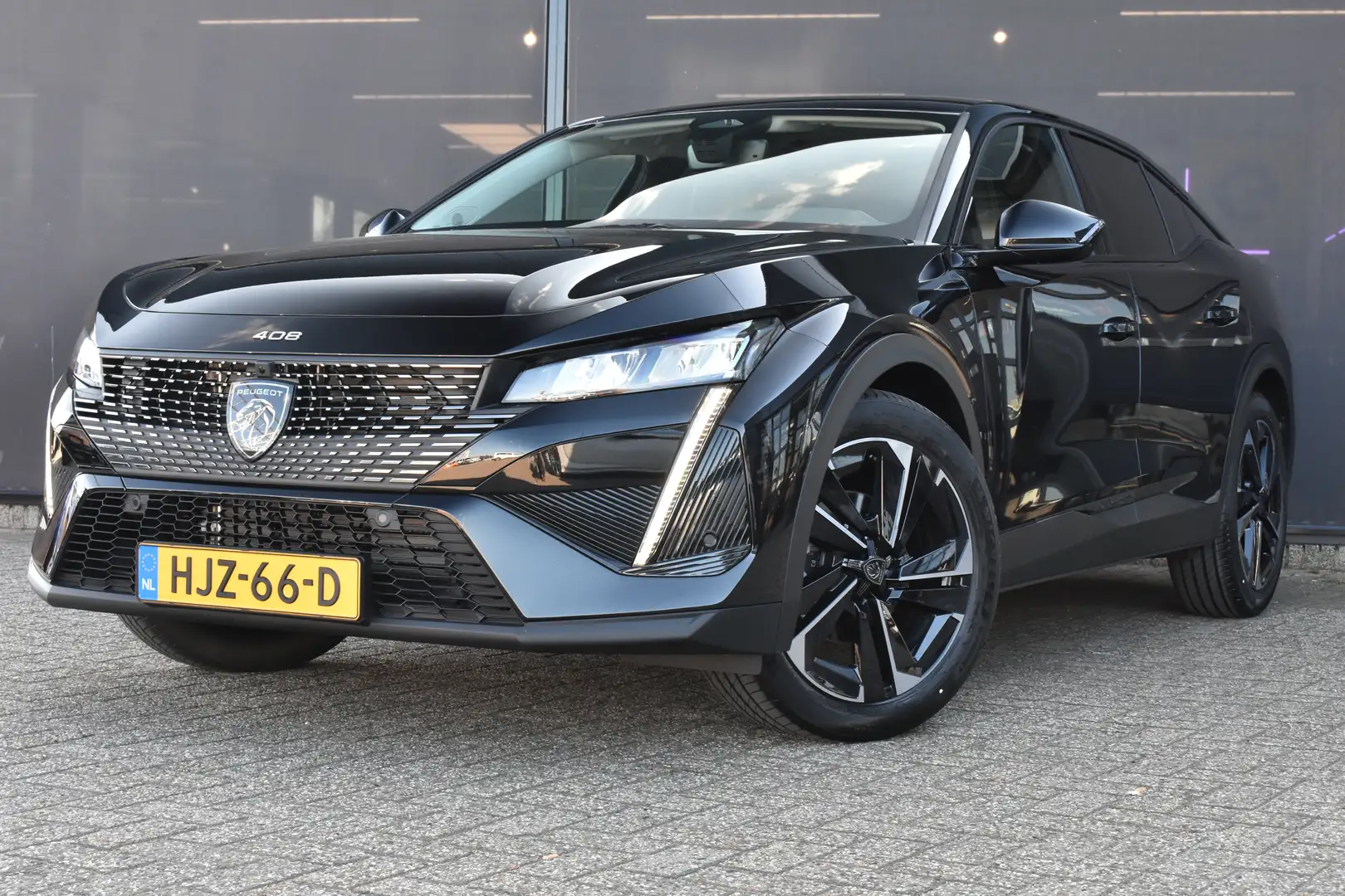 Peugeot 408 1.2 Hybrid 145 e-DCS6 Allure Automaat | 360 Camera Zwart - 1