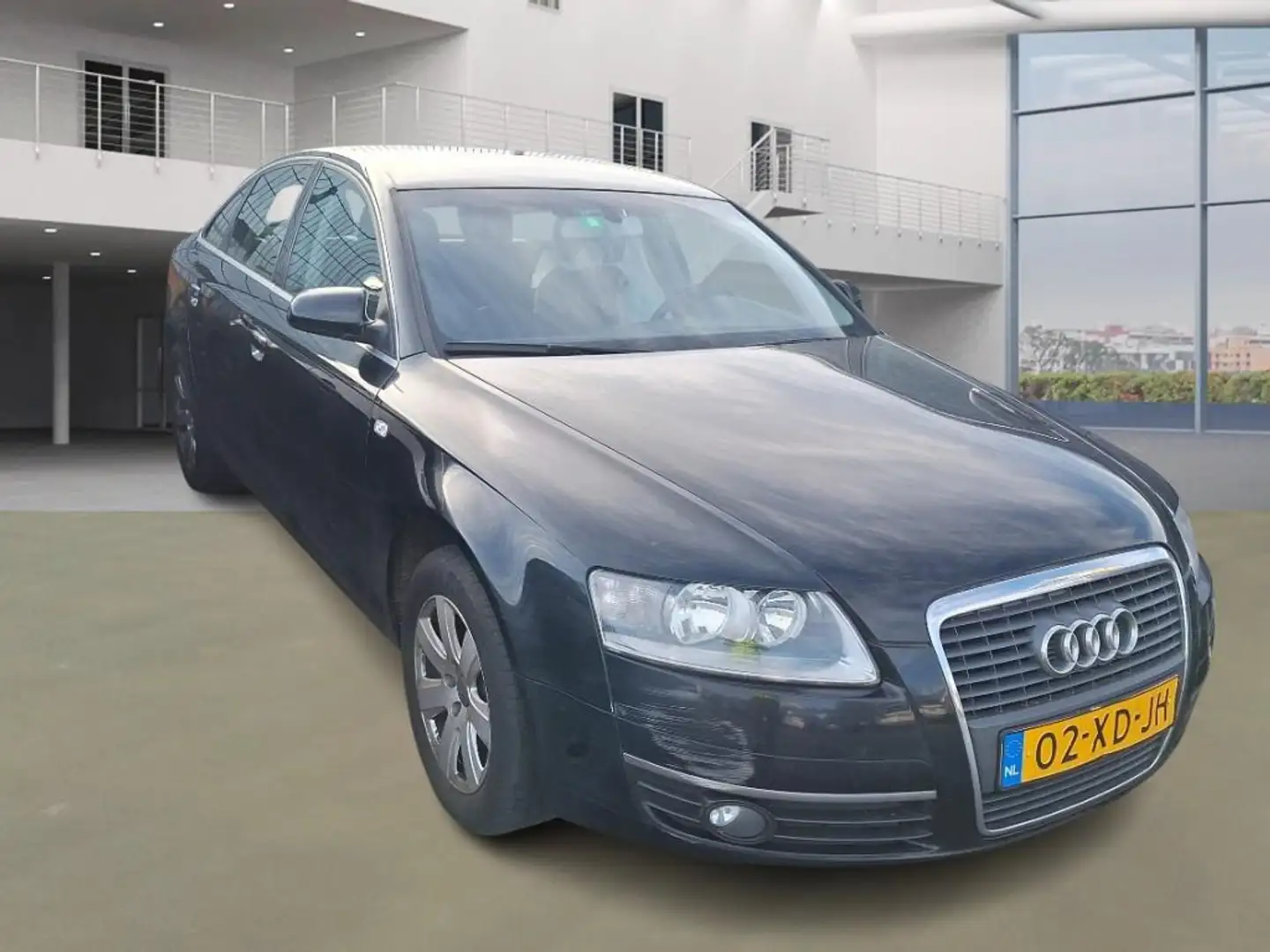 Audi A6 Limousine 2.0 TFSI Pro Line Business Zwart - 2