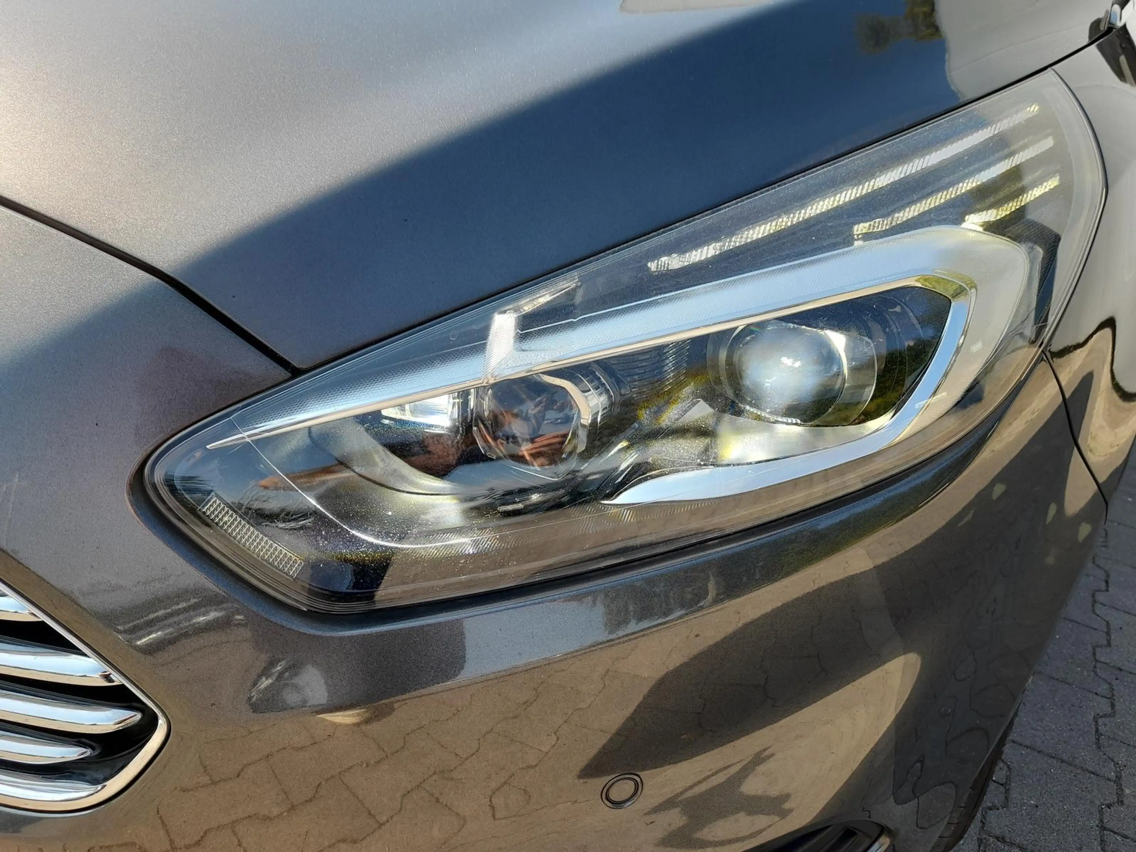 Ford S-Max 2.0 TDCi Titanium 7-Sitzer~NAVI~SHZ~2xPDC — photo 12