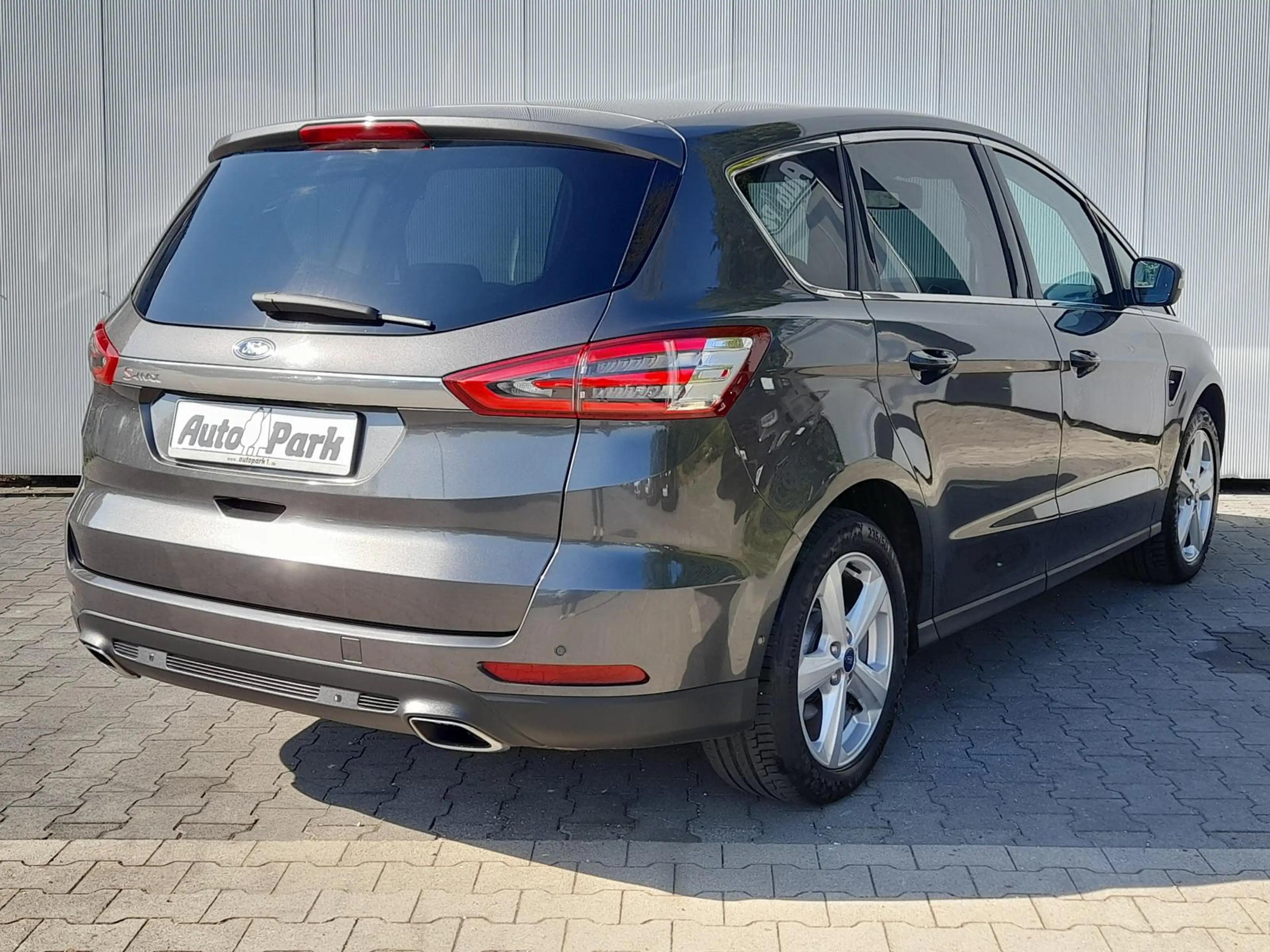 Ford S-Max 2.0 TDCi Titanium 7-Sitzer~NAVI~SHZ~2xPDC — photo 3