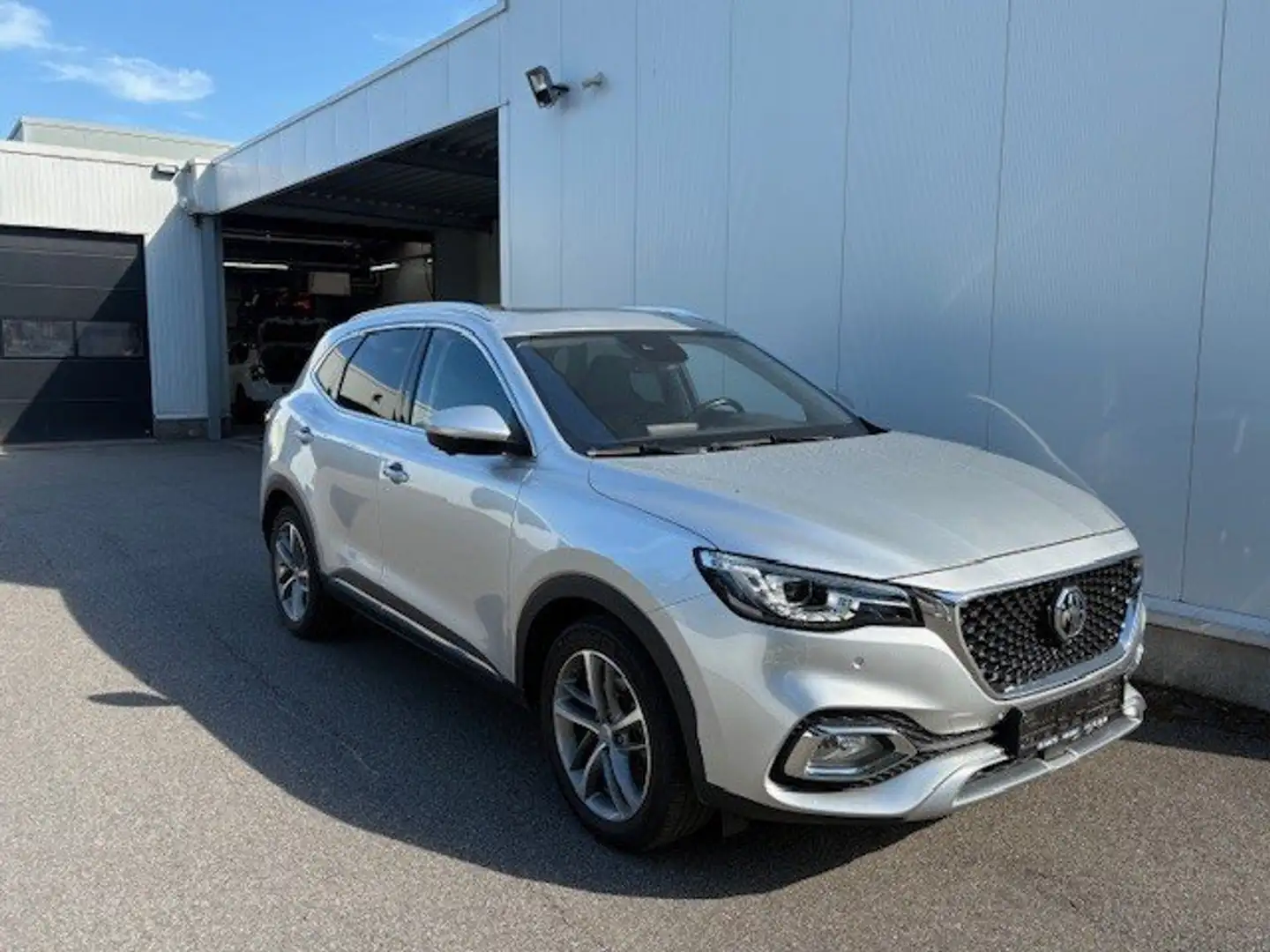 MG EHS EHS PHEV Luxury Gris - 1
